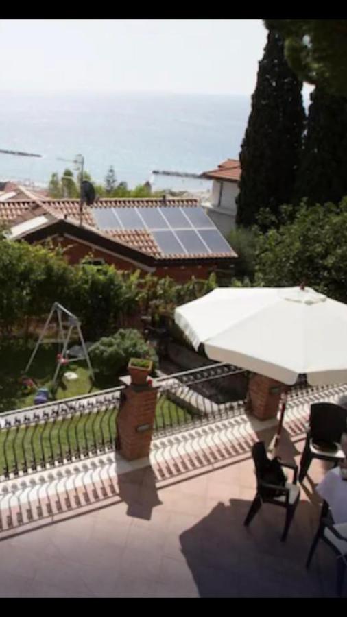 Dolcevita Rooms Taggia Exterior foto