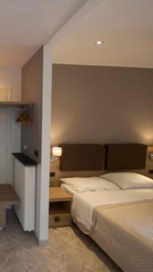 Dolcevita Rooms Taggia Exterior foto